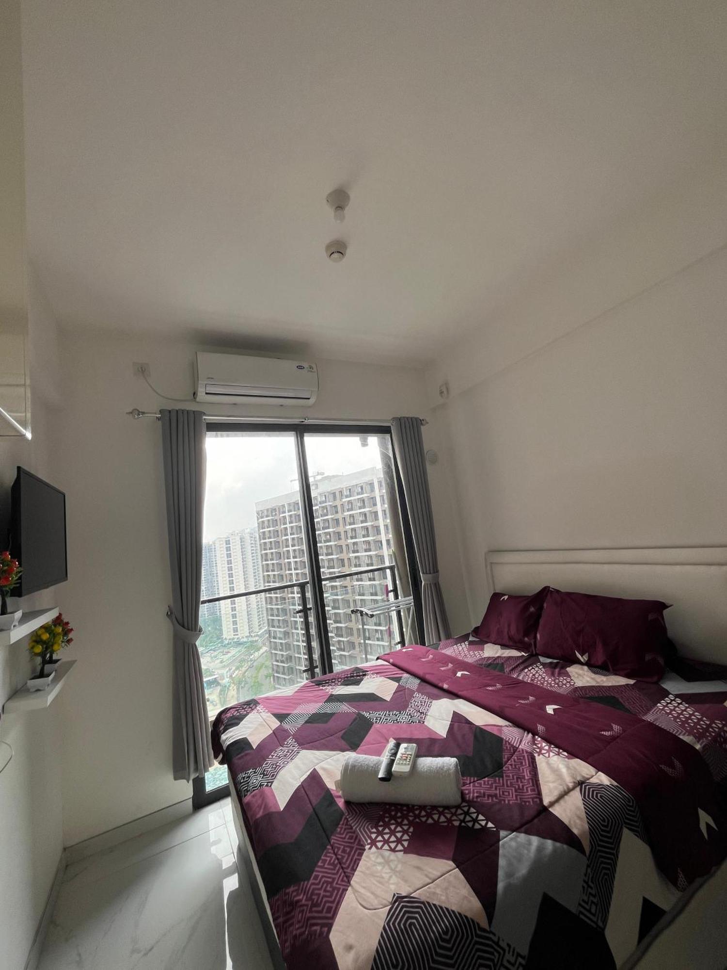 Stay N Cozy Apartemen Sky House Bsd By Sm Room Samporo Экстерьер фото